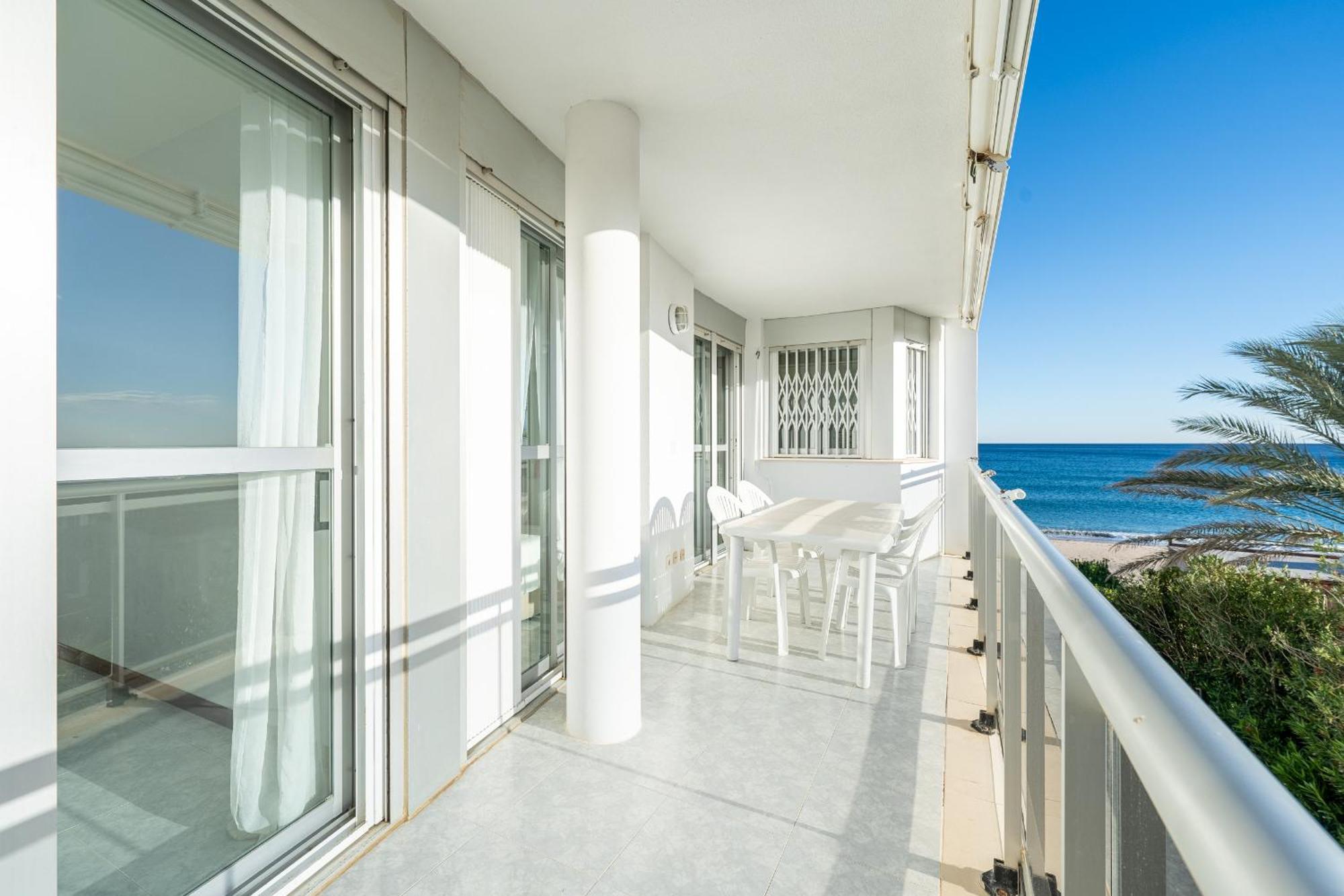 Miami Playa Hauzify I Apartaments Blue Riviera מראה חיצוני תמונה